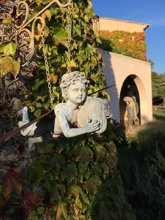 Villa Mercedes 300 M De La Plage La Londe-les-Maures Bed & Breakfast